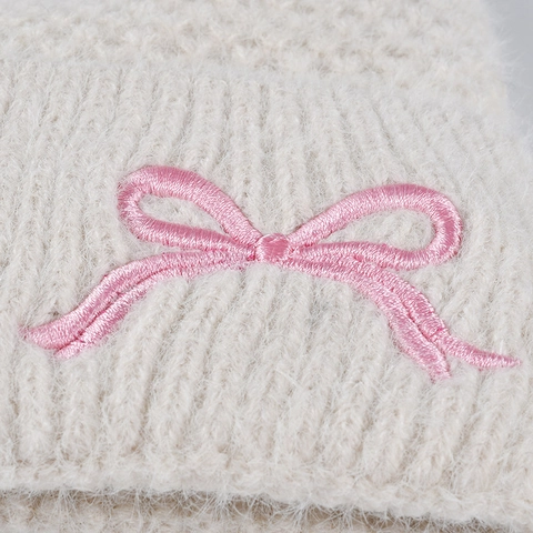 Gorro De Punto Para Mujer Forrado De Felpa Cálido Y Grueso Con Pompon De Piel Sintética Y Bordado De Lazo Lindo Color Sólido