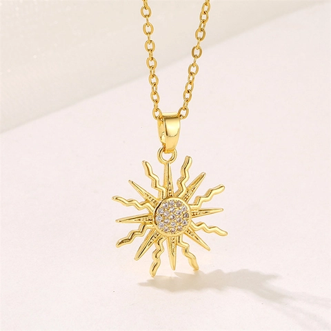 Collana Con Pendente Sole Delicata Acciaio Inossidabile Zircone Micro Pavé Gioielli Placcati Oro Per Donne