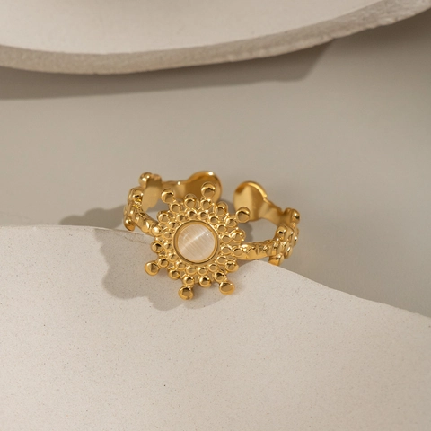 Vintage Sunburst Flower Open Ring Stainless Steel With White Cat's Eye Stone Adjustable Gold Plated Retro Jewelry For Women