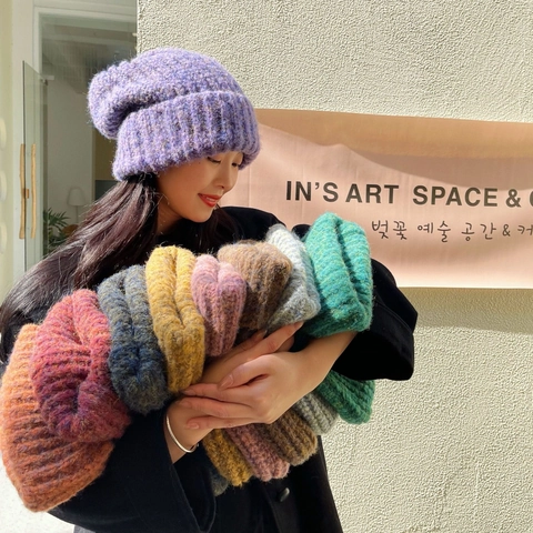 Chunky Knit Beanie Hat Thick Warm Mixed Color Rolled Edge Winter Autumn Women Soft Slouchy Face Slimming