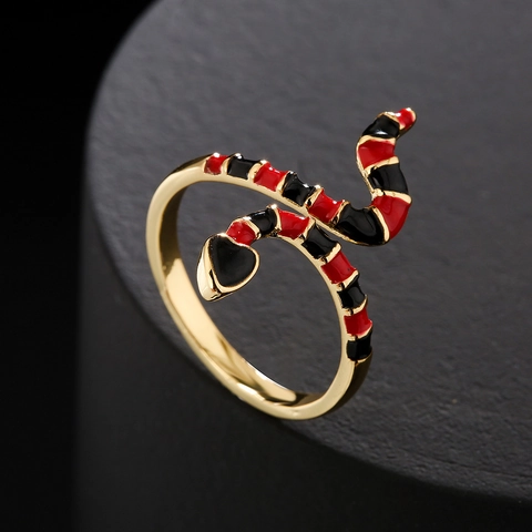 Anello Aperto Regolabile A Forma Di Serpente Rame Placcato Oro 18K Smalto Colorato Stile Boho Gioielli Da Donna