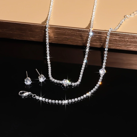 Conjunto de Joyas Simple de Aleación de Diamantes de Imitación Collar Redondo Pendientes Pulsera Con Poste de Plata de Ley 925 Moda Mujer
