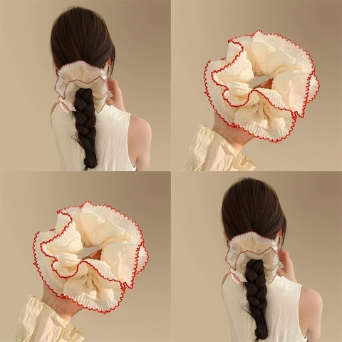 Sweet French Style Double Layer Pleated Fabric Scrunchie With Scalloped Lace Trim Elastic Hair Tie For Women Girls