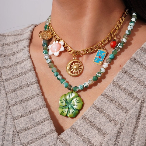 Vintage Women's Titanium Steel Gold Chunky Chain Multi-Charm Necklace Bohemian Green Marbled Beaded Flower Pendant Necklace