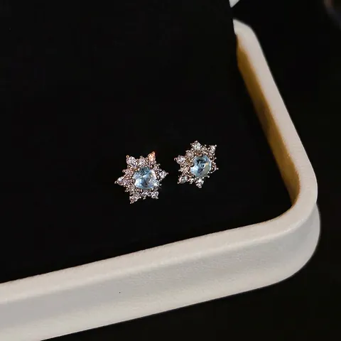 Orecchini A Lobo Fiocco Di Neve Con Zircone Blu Chiaro E Perno In Argento Sterling 925 Gioielli Moda Eleganti Donna