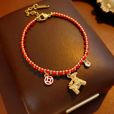 Bracciale In Corda Rossa Con Perle Di Rame Placcate Oro 18K E Pendente Cavallo Zodiacale Gioielli Cinesi Tradizionali Donna