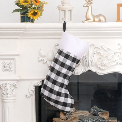 Calze Di Natale Sacchetti Regalo Motivo A Quadri Tessuto Con Risvolto In Peluche Bianco Ornamento Appeso Camino Albero