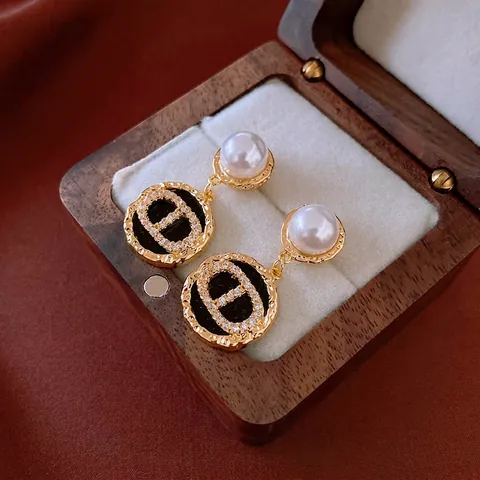 Orecchini Künstliche Perle Con Perno Argento Rame Placcato Oro Smalto Pendente Rotondo Zircone Acrilico Elegante Vintage Gioielli