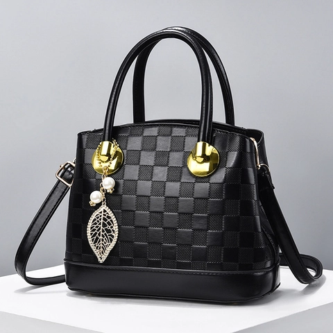 Borsa A Mano In Pelle PU A Scacchi Da Donna Con Ciondolo A Foglia Di Perla Artificial Borsa A Tracolla Goffrata Elegante Streetwear