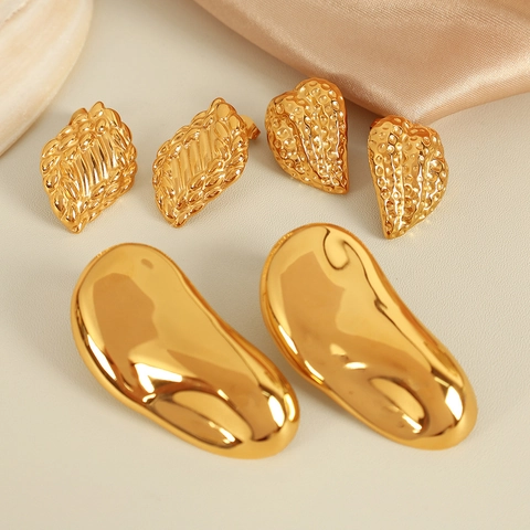 French Retro Gold Plated Stainless Steel Earrings Heart Leaf Textured Geometric Unique Design For Women