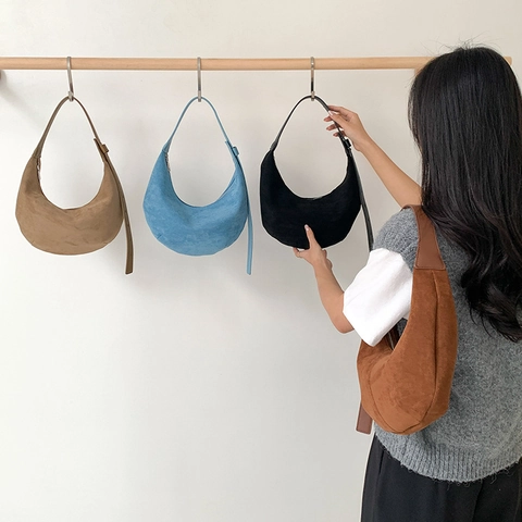 Crescent Underarm Bag Women Suede Matte Minimalist Shoulder Handbag Adjustable Strap Solid Color Commuter Hobo Bag