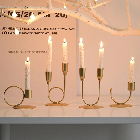 Modern Metal Candle Holder Geometric U-Shaped Nordic Minimalist Iron Candlestick Table Home Decoration Desktop Ornament