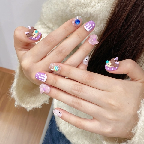 Handgefertigte Press On Nails 3D Cartoon Mädchen Lutscher Schleife Dekoration Süße Lila Rosa Künstliche Nägel Y2K Stil