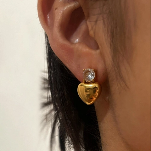 Boucles d'Oreilles Clous en Forme de Cœur en Acier Inoxydable Mode Occidentale Zirconia Incrusté Or Électroplaqué PVD Bijoux