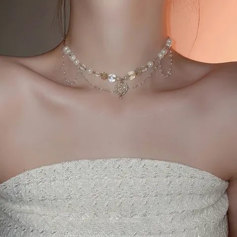 Collana Pendente Cuore Perla Artificial Imitazione Künstliche Perle Cristallo Stile Vintage Palazzo Francese Elegante Catena Clavicola Multistrato Tono Oro