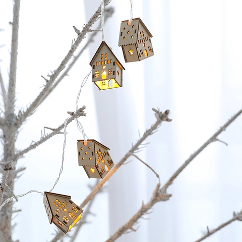 Guirnalda De Luces LED De Navidad Casa De Madera Reno Muñeco De Nieve Blanco Cálido Adornos Colgantes