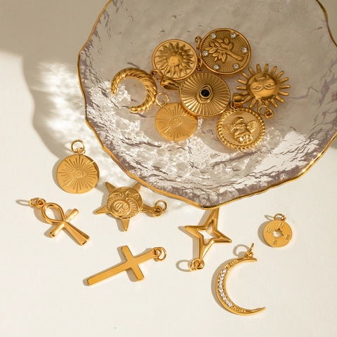 Tarot Anhänger Aus Edelstahl Für DIY Schmuckherstellung Sonne Mond Stern Wasserdicht Hypoallergen Vintage Vergoldet