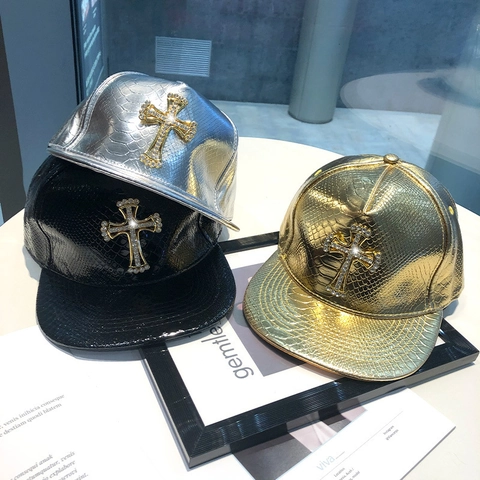 Hip Hop Baseballkappe PU Leder Flache Krempe Mit Strass Metall Totenkopf Kreuz Dollar Dekoration Unisex Sonnenschutz