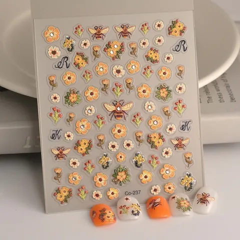 Adesivi Unghie 5D Rilievo Disegni Api E Margherite Auto Adesivi Decorazione Manicure DIY