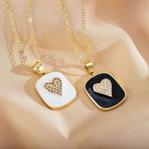 Fashion Heart Pendant Necklace For Women Copper Alloy Enamel Dripping Oil Square Heart Rhinestone Necklace Jewelry Gift