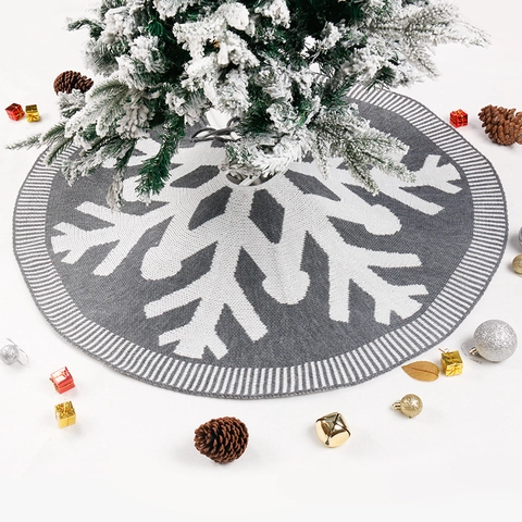 Knitted Christmas Tree Skirt Snowflake Pattern Round Decorative Floor Mat With Tie Closure For Holiday Home Decor Cozy