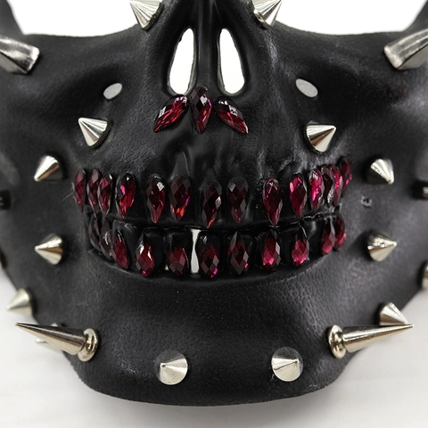 Punk Totenkopf Halbe Gesichtmaske Kunstleder Silberne Niete Roter Strass Halloween Maskerade Cosplay Performance Requisite Gothic Stil