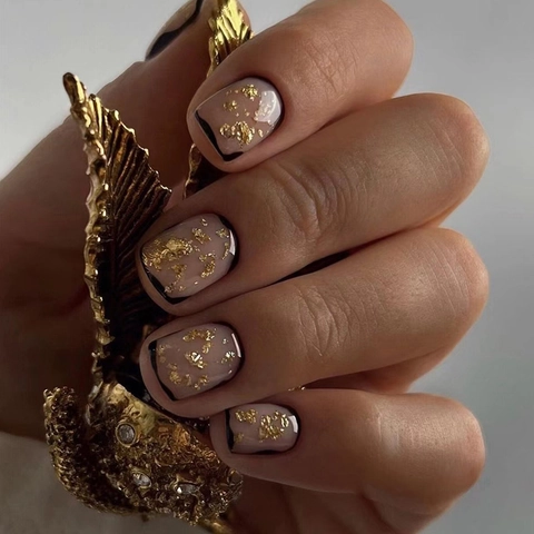Luxury Press On Nails Short Square Nude Pink With Black French Tips Gold Foil Glitter Elegant Artificial Finger Nails For Women