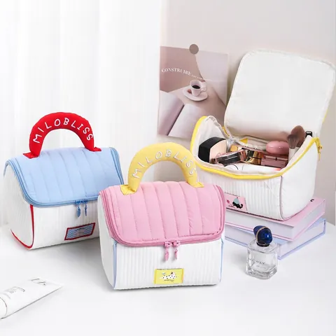 House Shaped Quilted Makeup Bag Large Capacity Portable Toiletry Organizer Pouch Women Travel Cosmetic Storage Canvas Wash Bag
