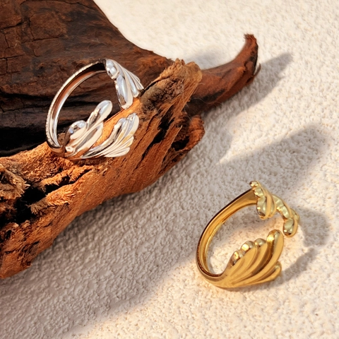 Minimalistischer Edelstahl 18K Vergoldeter Flügel Offener Ring Für Damen Verstellbarer Blatt Herz Design Hochwertiger Schmuck