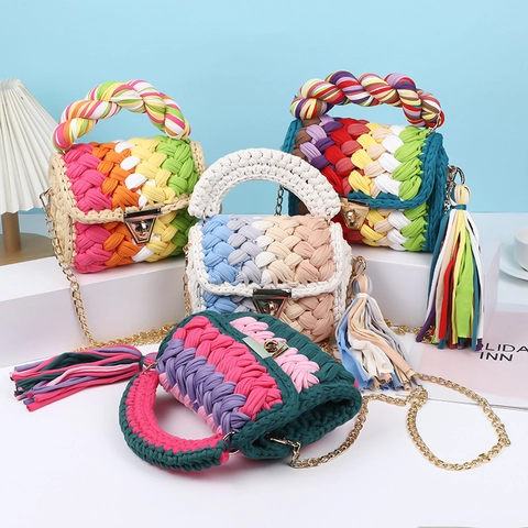 Sac Bandoulière Tissé Main Pour Femmes Bandes Polyester Chaîne Métallique Gland Fermoir Tournant Sac À Épaule