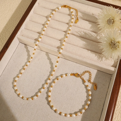 Collier Et Bracelet En Perles D'eau Douce Baroque Rétro Français En Acier Inoxydable Bijoux Élégants Pour Femmes