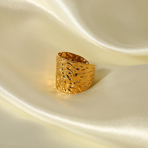 Brede Gehamerde Ring Roestvrij Staal 18K Verguld Lava Onregelmatige Textuur Verstelbare Open Ring Dames Minimalistisch