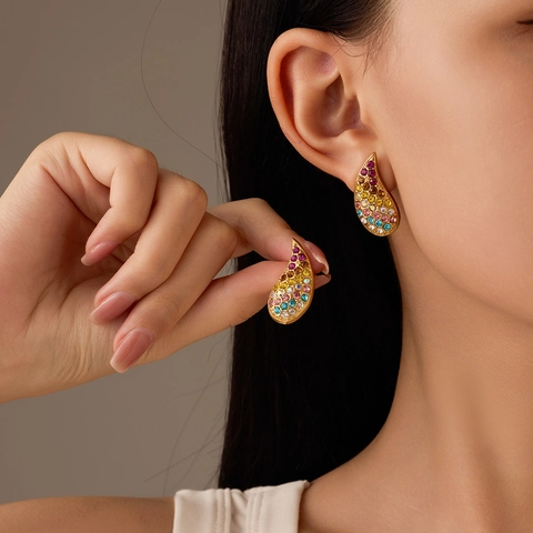 Westlicher Luxus Edelstahl Wassertropfen Ohrstecker Mehrfarbig Weiß Strass Eingelegt Tränenform Schmuck Für Damen