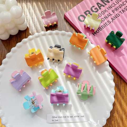 Mini Hair Claw Clips Acrylic Plastic Candy Color Two Tone Aesthetic Hair Styling Tool For Women Girls Sweet Clashing Colors