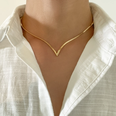 Collier Minimaliste En Cuivre Chaîne En Os De Serpent Pendentif En V Pour Hommes Femmes Bijoux Géométriques Électroplaqués