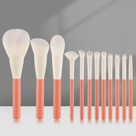 Professional Makeup Brushes Collection Synthetic Fiber Bristles Solid Wood Handle Portable Powder Eyeshadow Blending Tools