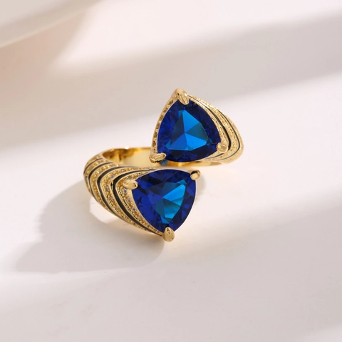 Franse Stijl Geometrische Driehoek Zirconia Emaille Open Ring Voor Vrouwen Luxe Verguld Koper Verstelbare Mode Sieraden Cadeau