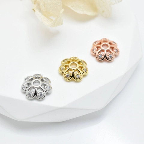 Capuchones De Flores Cuentas Espaciadoras De Cobre Hueco Floral Zirconia Diamantes DIY Joyería Accesorios Decorativo