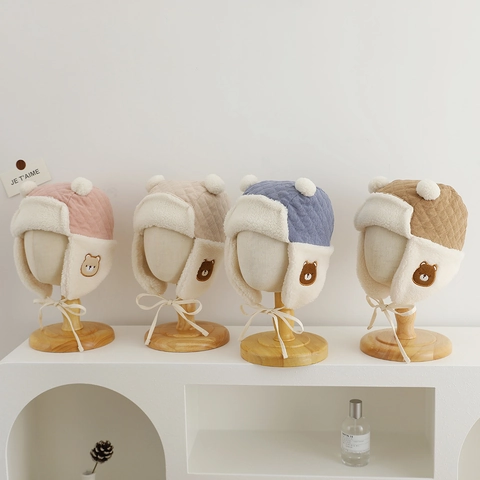 Gorro De Invierno Cálido Con Orejeras Para Niños Lana De Cordero Acolchado Pana Grueso Resistente Al Viento Oso Bebé
