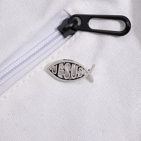 Jezus Vis Broche Speld Legering Holle Belettering Antiek Zilver Religieus Ichthys Insigne Voor Kleding Decoratie