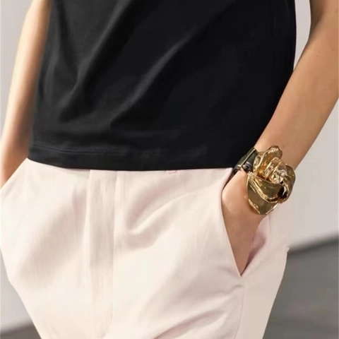 Pulsera de Moda Occidental de Flor de Metal Parches de Cuero Dorado Plata Forma de Rosa Hebilla de Cinturón Ajustable Mujer
