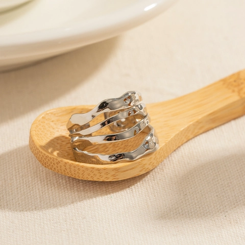 Minimalistischer Mehrlagiger Gewellter Offener Ring Für Damen Wasserdichter Edelstahl Verstellbarer Individueller Schmuck