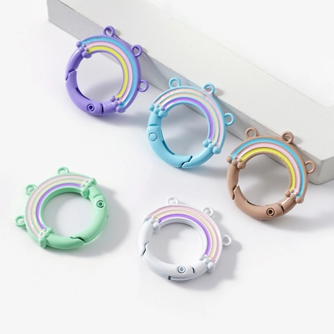 Bunte Legierung Regenbogen Runde Feder Schnalle Offener Ring Verschluss Dreifache Löcher Für DIY Schmuck Schlüsselanhänger Taschenzubehör