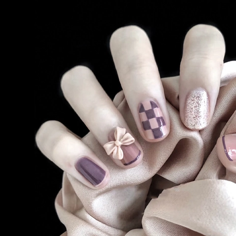 Purple Press On Nails With 3D Bow And Rhinestone Chessboard Pattern Glitter Artificial Fake Nails For Women