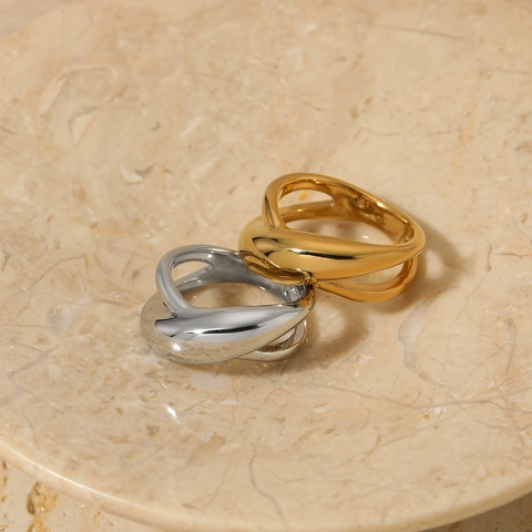 Geometric Cross Ring 316 Stainless Steel Irregular Fluid Design Polished Minimalist Fashion Jewelry For Women