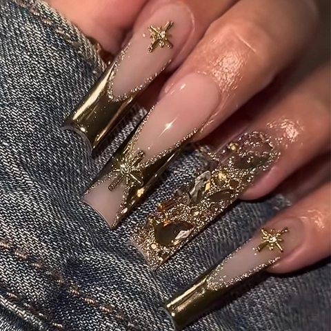 Faux Ongles Coffin Longs French Tip Or Luxe Strass Rose Nude Étoile 3D Ongles Artificiels Pour Femmes
