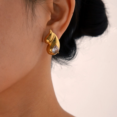 Organisch Wassertropfen Ohrstecker Edelstahl Mit Zirkonia Flammenform Fließend 18K Vergoldet Schmuck Für Damen