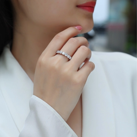925 Sterling Silber Moissanit Ring Reihe Rundschliff Achtzehn K Vergoldet Ewigkeitband Mode Schmuck Für Damen