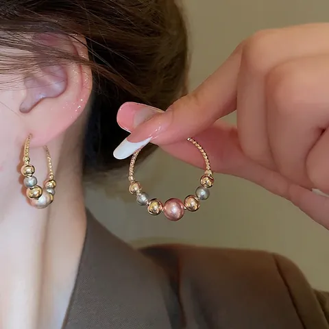 Elegante Hoop Oorbellen Voor Dames Met Kunstparels En Metalen Kralen Getextureerd Verguld Koper Zilveren Oorbel Post