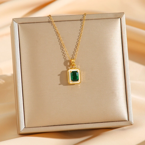 Anhänger Halskette Edelstahl Smaragdschliff Edelstein Emaille Rand Vergoldet Vintage Luxus Schmuck Für Frauen